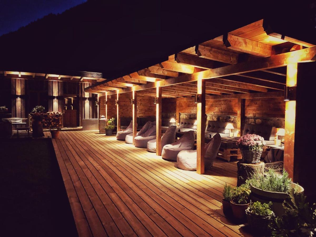 شاتو دو Family B&B Le Vieux Chalet المظهر الخارجي الصورة
