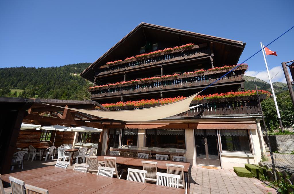 شاتو دو Family B&B Le Vieux Chalet المظهر الخارجي الصورة