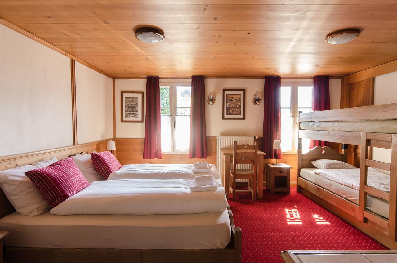 شاتو دو Family B&B Le Vieux Chalet المظهر الخارجي الصورة